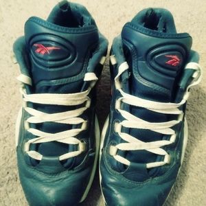Reebok Question Low V53802